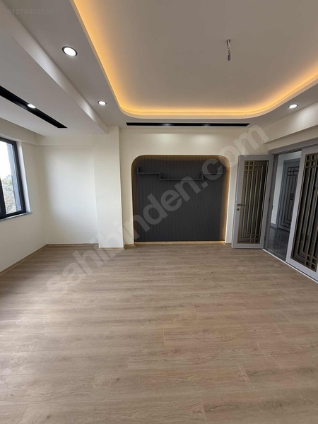 Öz Emlaktan Satılık Yenibeşevlerde 3.5+1 Özel Dizayn Daire — fotoğraf 25