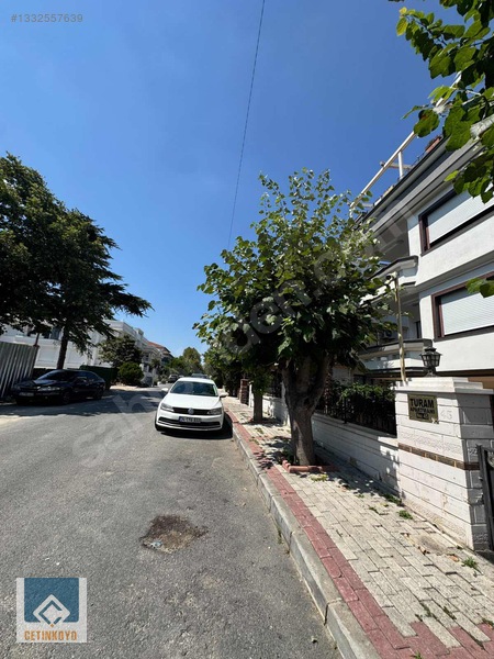 Florya Adakale'de Kentsele Girecek Satılık 3+1 Bahçe Katı Daire — fotoğraf 11