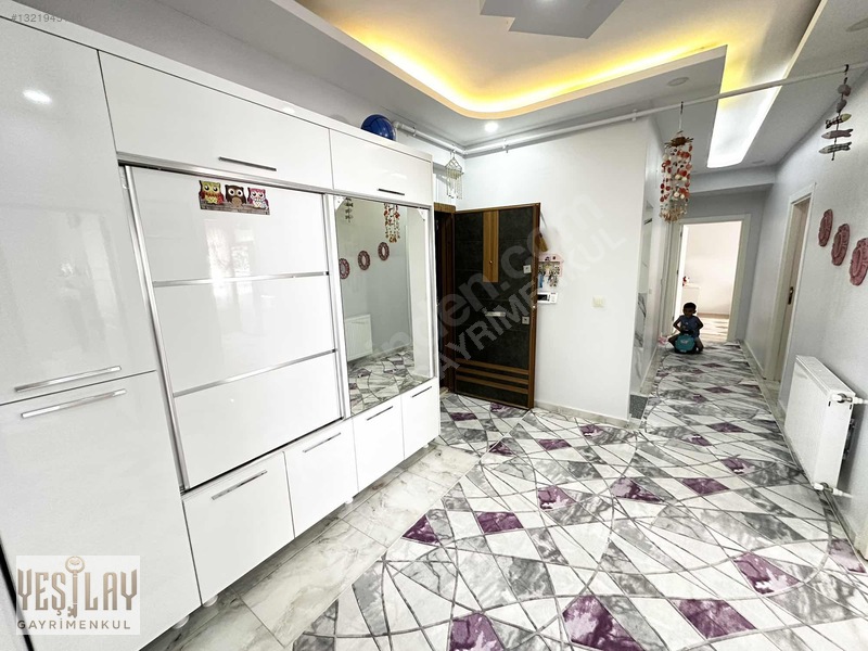 Haliliye Konukluda Satılık Uygun 3+1 Son Kat Daire — fotoğraf 7