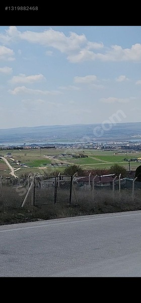 Örencik Çok Katlı Bölgeye Yakın Bulvara Cephe Göl Manzaralı — fotoğraf 2
