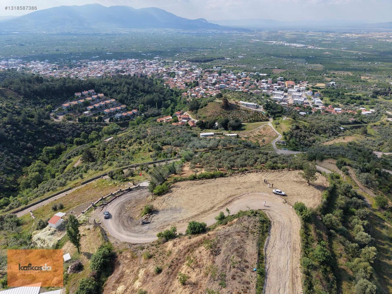 Kemalpaşa Bağyurdu'nda Harika Manzara Ve Konumlu Satılık Arazi — fotoğraf 14