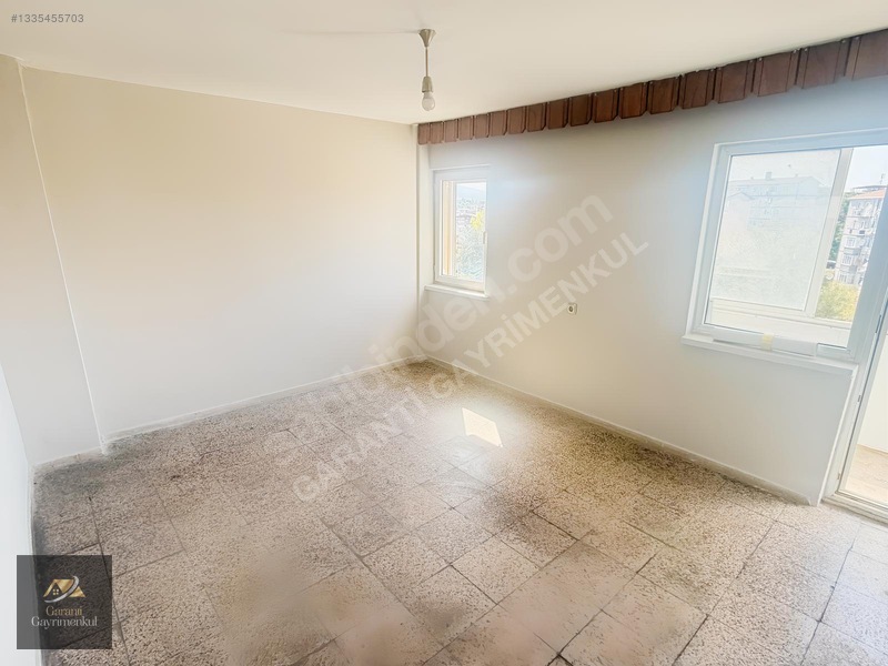 Gaziler Mahallesi Satılık 2+1 Çift Cephe Ferah Daire — fotoğraf 2