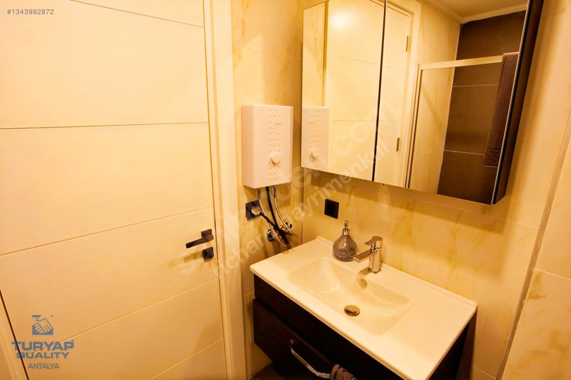 Antalya Muratpaşa Da Lüks Sitede Kiralık Mobilyalı 1+1 Daire — fotoğraf 17