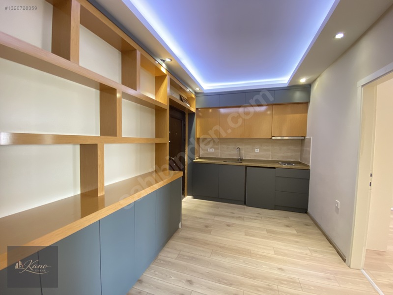 Kano Emlak'tan Büyükçekmece Çarşı Merkezinde Kiralık 2+1 Ofis — fotoğraf 2