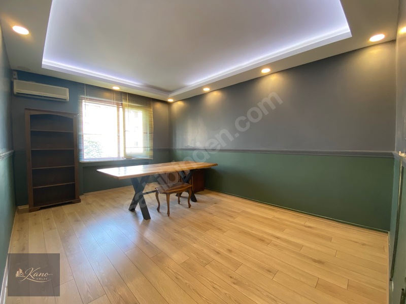 Kano Emlak'tan Büyükçekmece Çarşı Merkezinde Kiralık 2+1 Ofis — fotoğraf 7