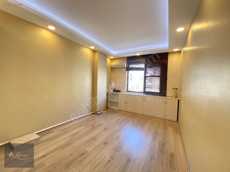 Kano Emlak'tan Büyükçekmece Çarşı Merkezinde Kiralık 2+1 Ofis — fotoğraf 10