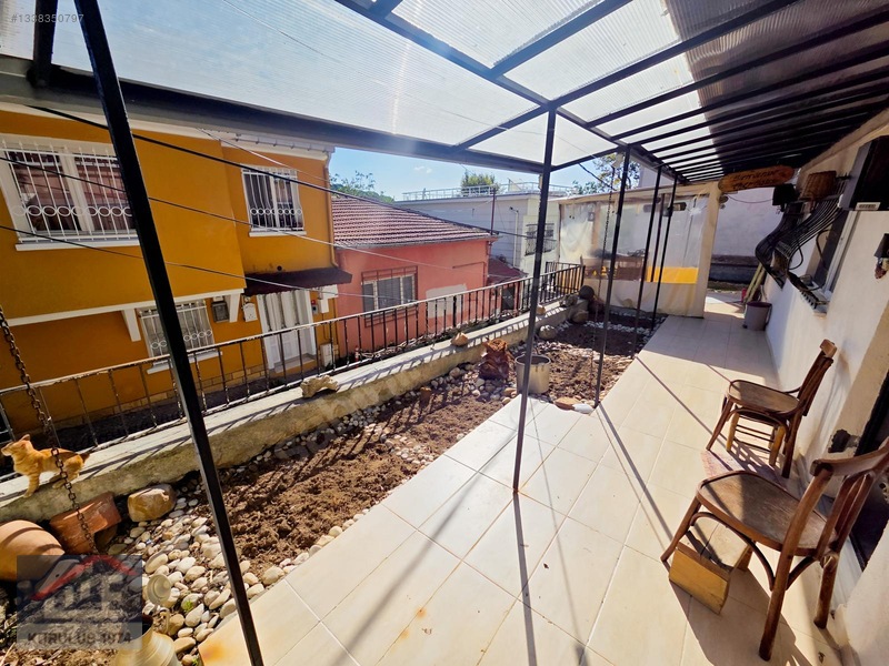 Çengelköy Merkeze Sahile Yakın Tarihi Mahallede Bahçeli Daire — fotoğraf 3