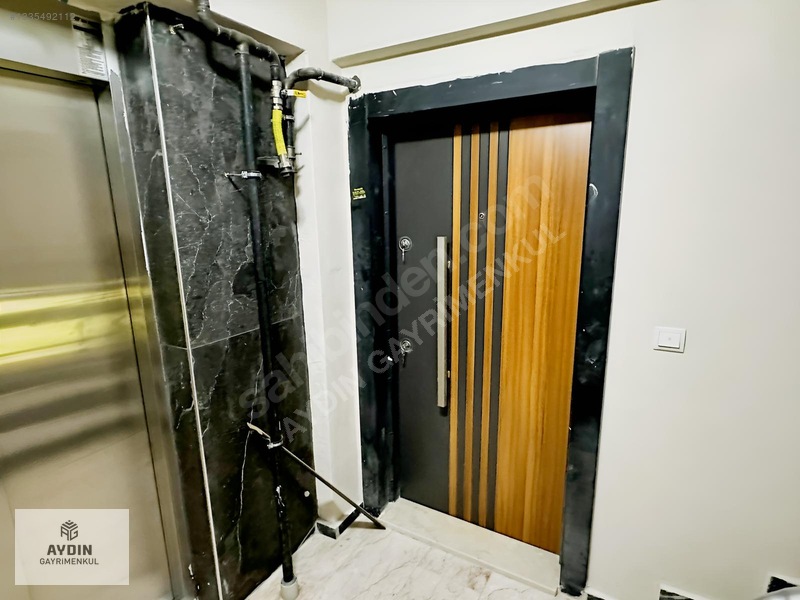 Aydın Gayrimenkul | Kaynarca Caddesinde Sıfır 2+1 Kiralık — fotoğraf 4