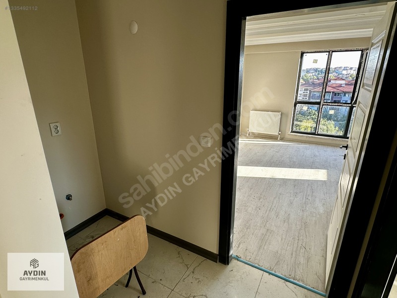 Aydın Gayrimenkul | Kaynarca Caddesinde Sıfır 2+1 Kiralık — fotoğraf 11