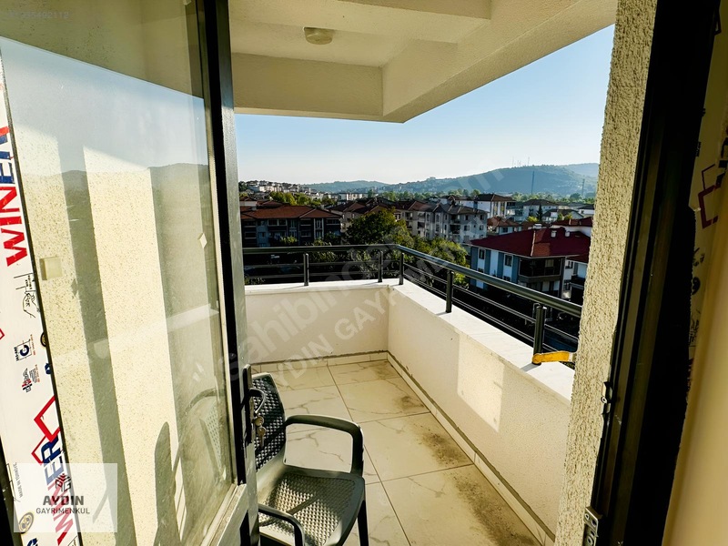 Aydın Gayrimenkul | Kaynarca Caddesinde Sıfır 2+1 Kiralık — fotoğraf 16