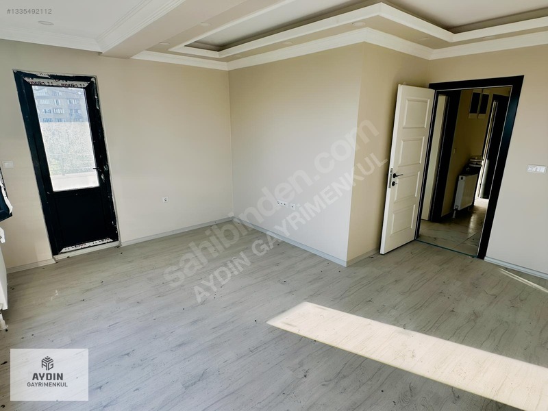 Aydın Gayrimenkul | Kaynarca Caddesinde Sıfır 2+1 Kiralık — fotoğraf 22