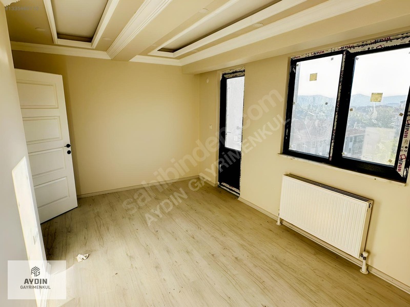 Aydın Gayrimenkul | Kaynarca Caddesinde Sıfır 2+1 Kiralık — fotoğraf 32