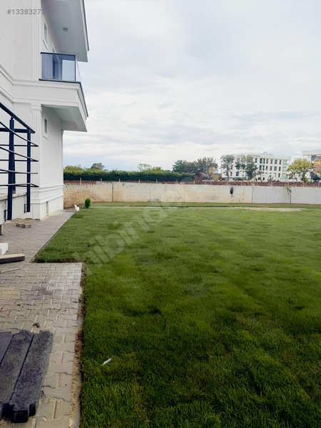 İstanbul Büyükçekmece De Sıfır Daire 4+1 Kiralık — fotoğraf 3