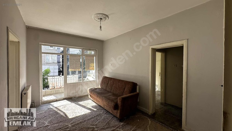 Mercanlardan Karşıyaka'da 3+1 Kiralık Daire — fotoğraf 2