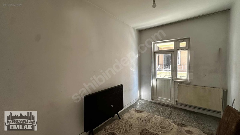 Mercanlardan Karşıyaka'da 3+1 Kiralık Daire — fotoğraf 4