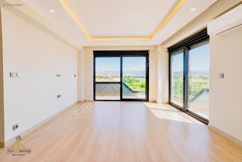Döşemealtı Sun City2 De 1+1 Havuzlu Site İçi Satılık Daire — fotoğraf 9