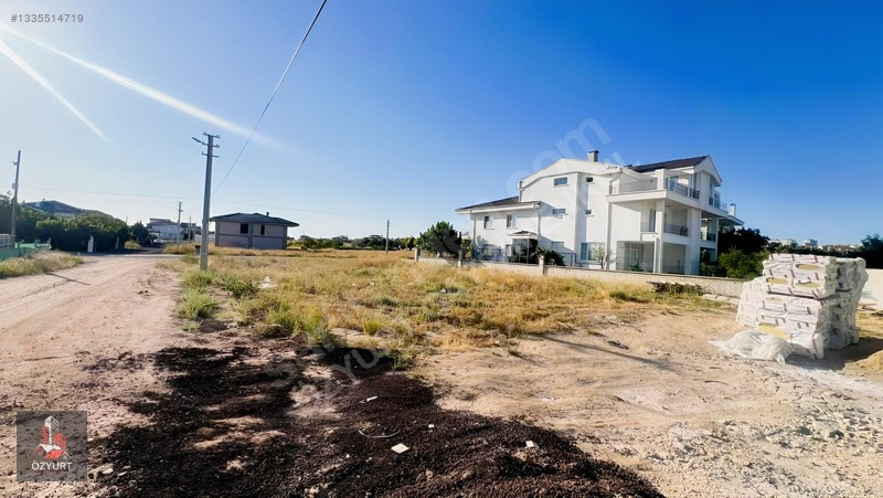 Cumhuriyet Mahallesi 938m2 Köşe Parsel — fotoğraf 8