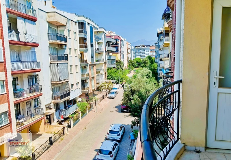 Efeler'de Merkezi Konumda, Kapalı Otoparklı Ferah 2+1 Daire — fotoğraf 12