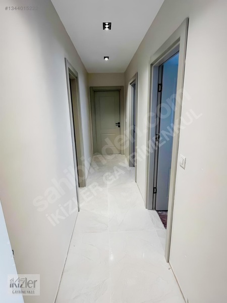 110m2 Net 3+1 Ebeveyn Banyolu Balkonlu. 2 Araçlık Otopark Yeri — fotoğraf 8