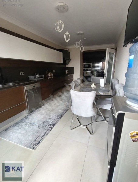 Eryaman Neopolitan Sitesinde 7+2 Geniş Teraslı Dubleks Daire — fotoğraf 6