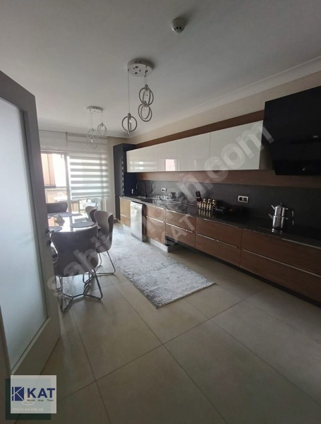 Eryaman Neopolitan Sitesinde 7+2 Geniş Teraslı Dubleks Daire — fotoğraf 7