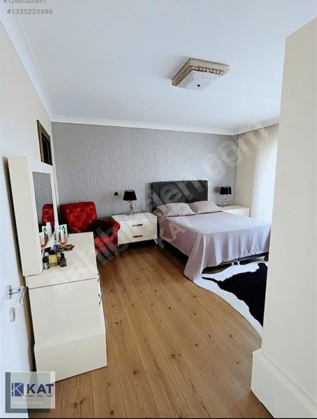Eryaman Neopolitan Sitesinde 7+2 Geniş Teraslı Dubleks Daire — fotoğraf 14