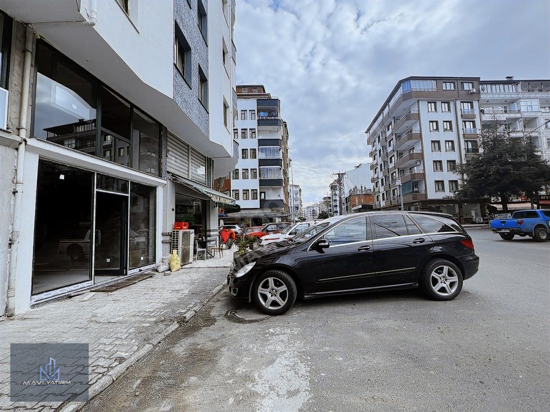 Mavi Yatırım'dan Merkezi Konumda Çok Amaçlı Kiralık Dükkan — fotoğraf 12