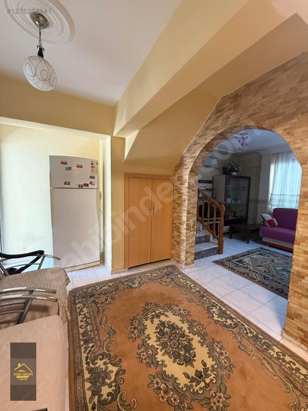 Saadet Korkmaz Emlak'tan Dikili Bankacılar'da Kiralık 2+1 Villa — fotoğraf 7
