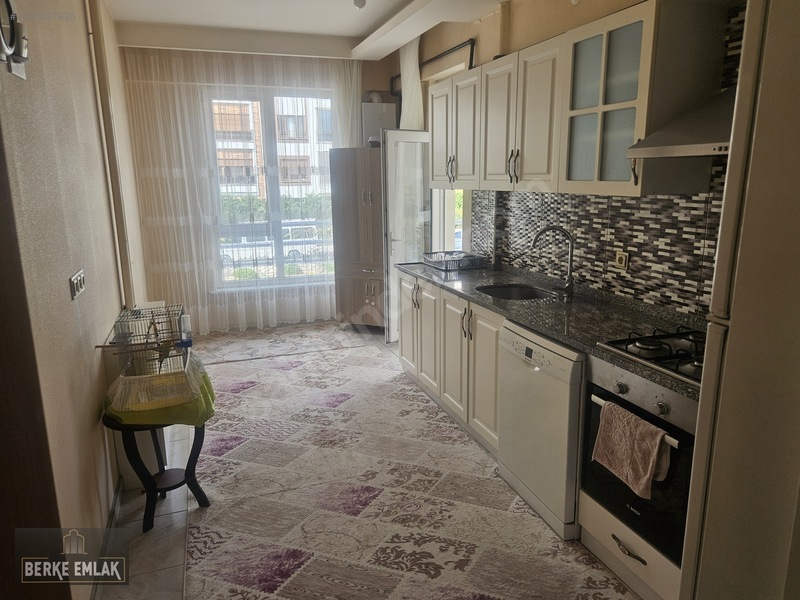 Gümüştül Sitesi'nde Satılık 3+1 Lüks Daire, 140m², Merkezi Konum — fotoğraf 17