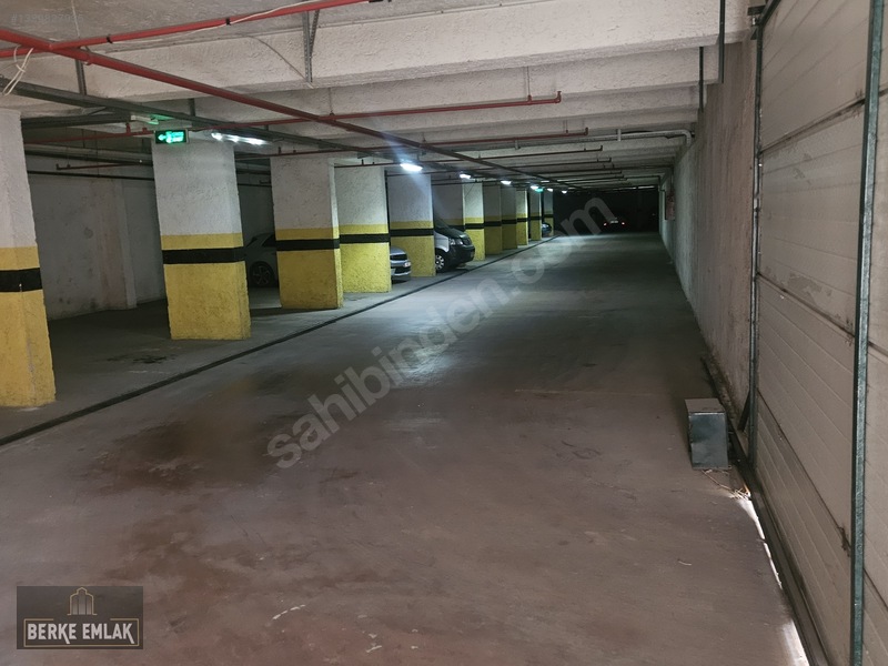 Gümüştül Sitesi'nde Satılık 3+1 Lüks Daire, 140m², Merkezi Konum — fotoğraf 27