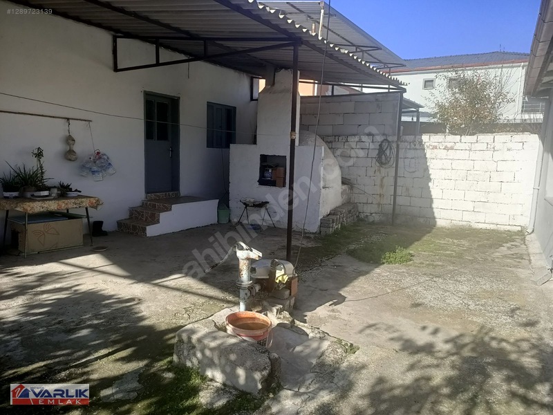 Varlık Emlak Tan Manisa Tepecik Mh.satılık Müstakil Ev Ve Arsası — fotoğraf 23