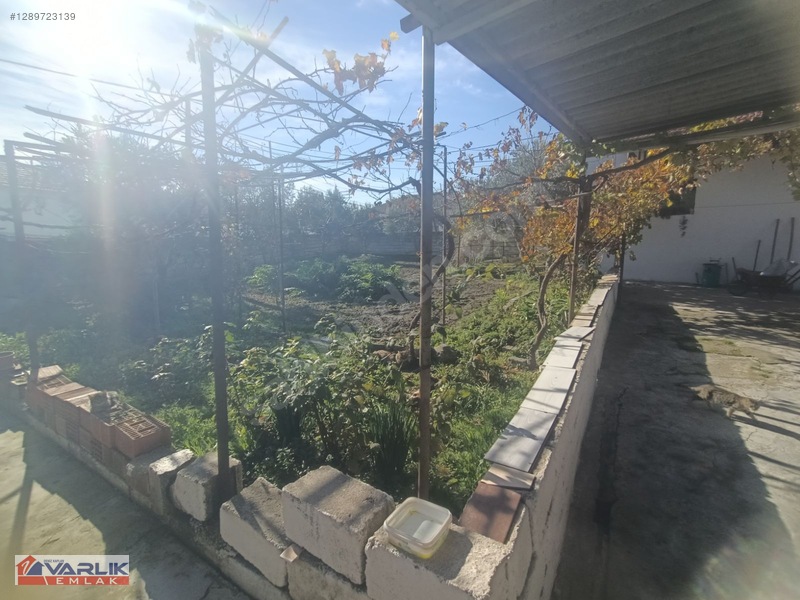 Varlık Emlak Tan Manisa Tepecik Mh.satılık Müstakil Ev Ve Arsası — fotoğraf 26