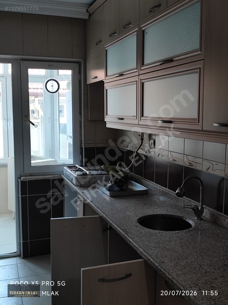 Yenice Ayyıldız Sitesi'nde Panoramik Manzaralı 3+1 Kiralık Daire — fotoğraf 7