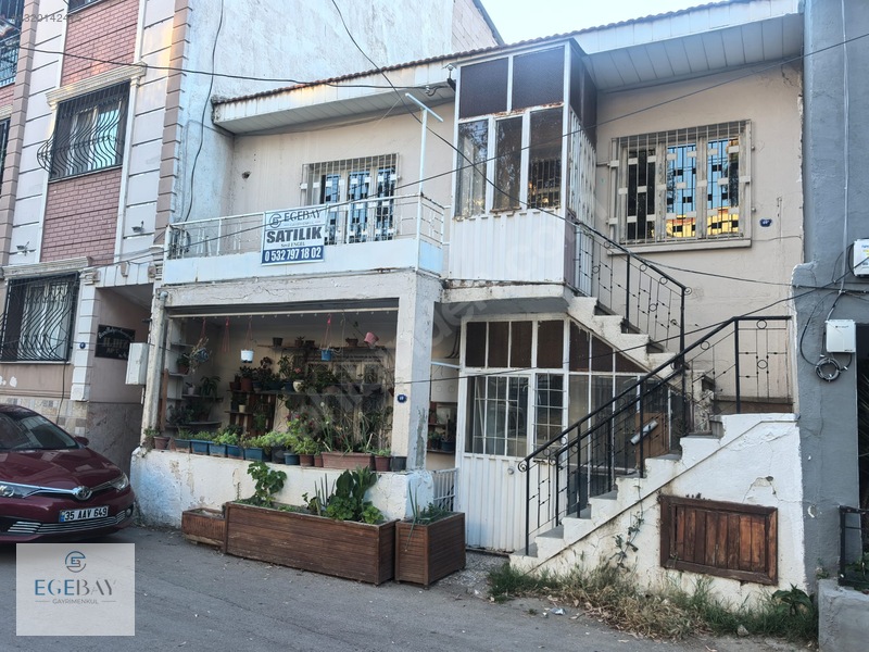 Egebaydan Yunus Emre Mah'snde Harika Konumda 2 Katlı Müstakil Ev — fotoğraf 2