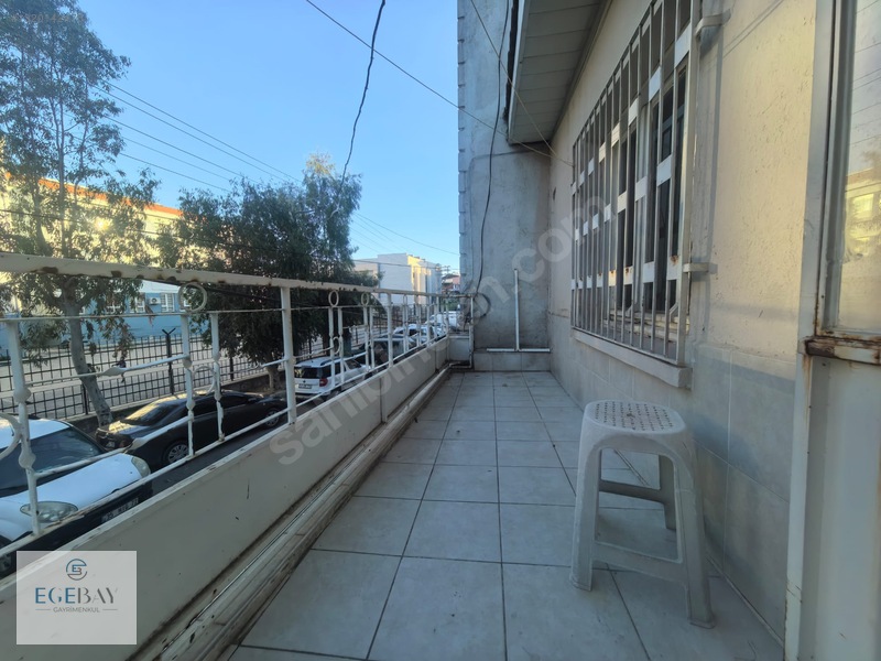 Egebaydan Yunus Emre Mah'snde Harika Konumda 2 Katlı Müstakil Ev — fotoğraf 5