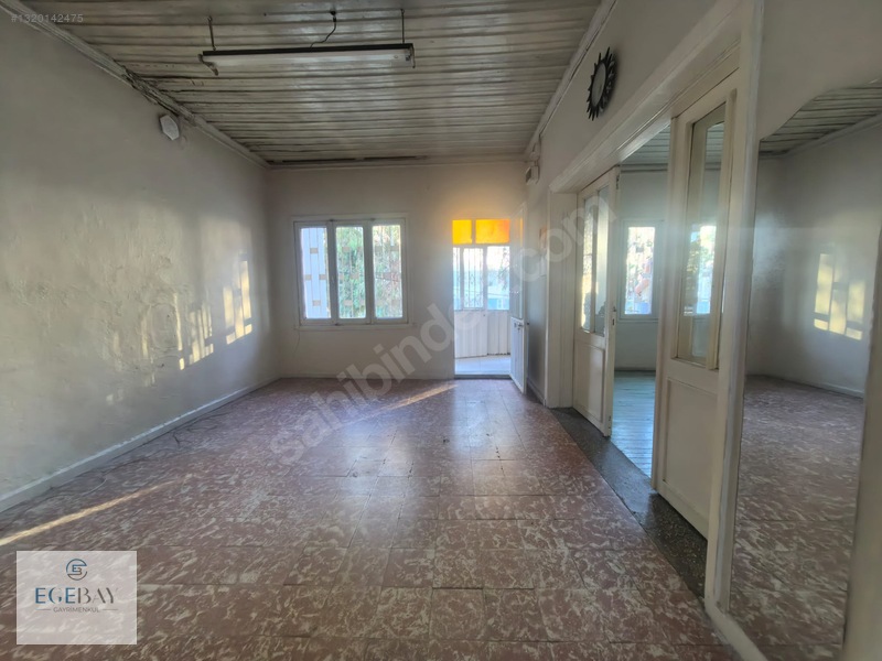 Egebaydan Yunus Emre Mah'snde Harika Konumda 2 Katlı Müstakil Ev — fotoğraf 12