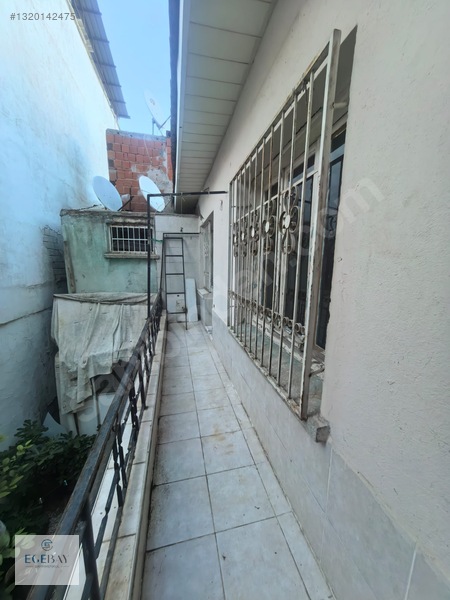 Egebaydan Yunus Emre Mah'snde Harika Konumda 2 Katlı Müstakil Ev — fotoğraf 18