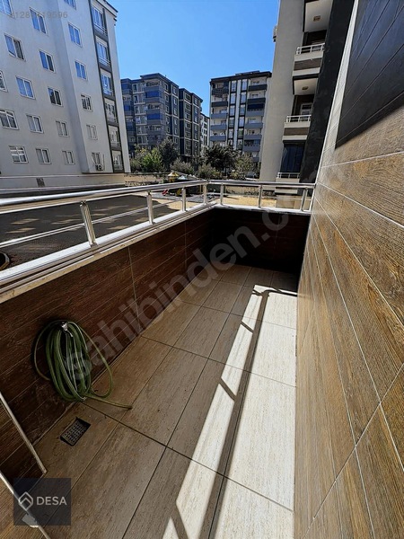 Desa'dan Fıstıklık Merkez'de Çift Balkon Geniş Kiralık 3+1 Daire — fotoğraf 15