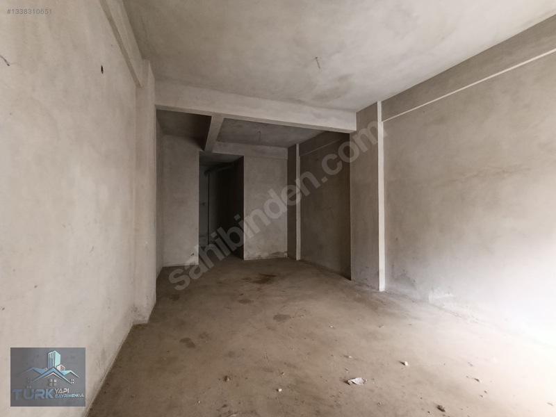 Türk Gyo'dan Orta Mah.'de 72 M2 Satılık 2 Bölüm Şeklinde Dükkan — fotoğraf 3