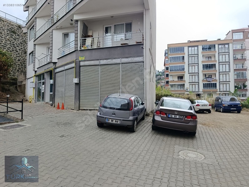 Türk Gyo'dan Orta Mah.'de 72 M2 Satılık 2 Bölüm Şeklinde Dükkan — fotoğraf 18