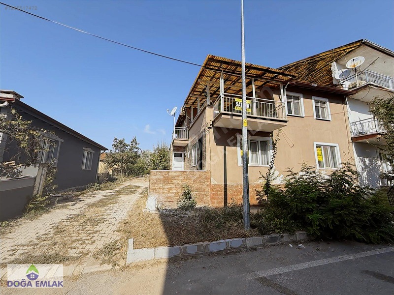 Doğa Emlaktan Gazlıgölde Termal Havuzlu Müstakil Ev — fotoğraf 3