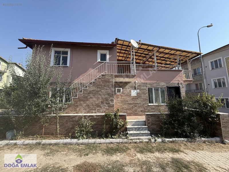 Doğa Emlaktan Gazlıgölde Termal Havuzlu Müstakil Ev — fotoğraf 4