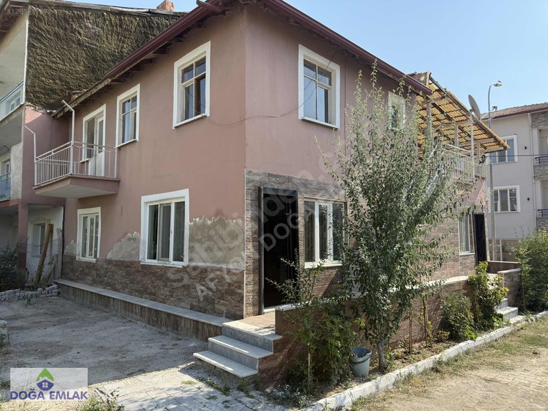 Doğa Emlaktan Gazlıgölde Termal Havuzlu Müstakil Ev — fotoğraf 9