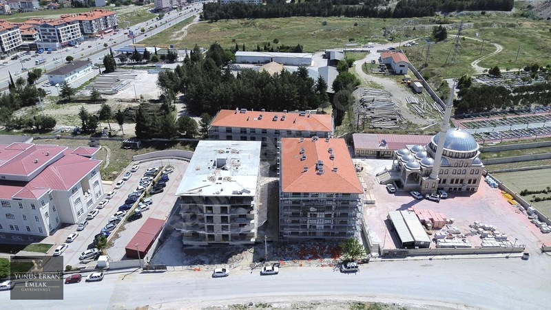 Yunus Erkan*dan Emek*te Site İçinde Satılık Sıfır Lüks 3+1 Daire — fotoğraf 3