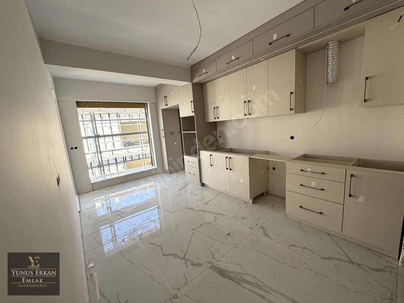 Yunus Erkan*dan Emek*te Site İçinde Satılık Sıfır Lüks 3+1 Daire — fotoğraf 13