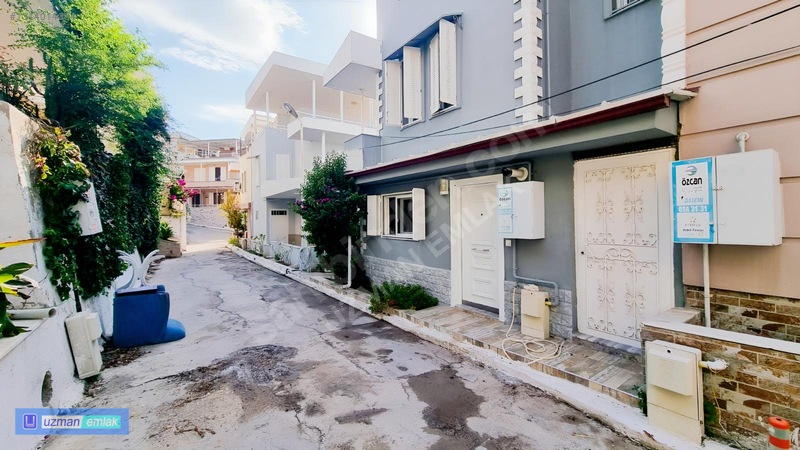 Kadınlar Denizi Deniz Manzaralı Site İçinde 3+1 Kiralık Villa — fotoğraf 4
