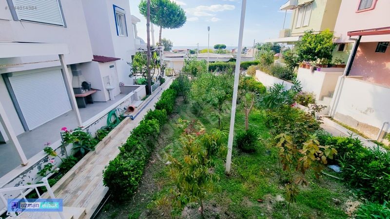 Kadınlar Denizi Deniz Manzaralı Site İçinde 3+1 Kiralık Villa — fotoğraf 5