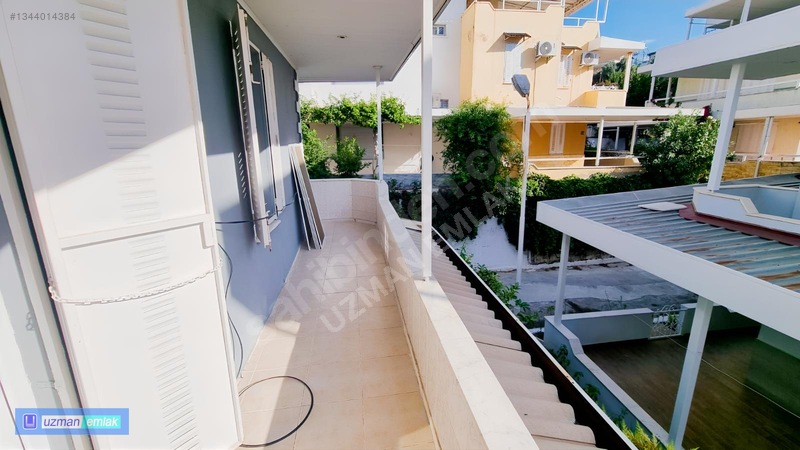 Kadınlar Denizi Deniz Manzaralı Site İçinde 3+1 Kiralık Villa — fotoğraf 13