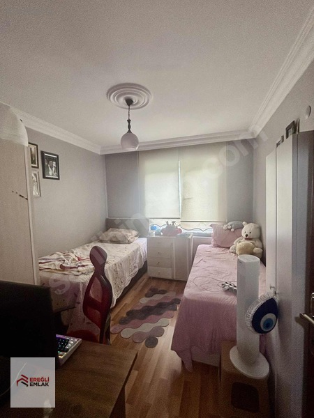 Sahile Askeriyeye Adliyeye Yürüme Mesafesinde Satılık 3+1 — fotoğraf 29