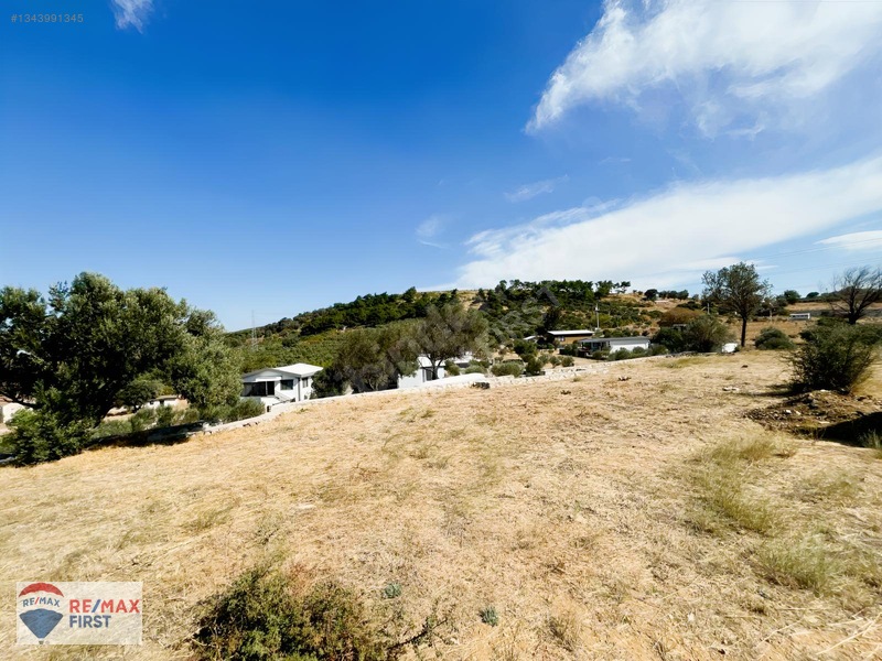 Foça Kozbeyli'de Deniz Manzaralı 443 M² Arsa (2 Hisseli) — fotoğraf 5